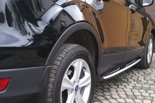 Stigtrinn Ford Kuga Ventshield (2013-2019) - detaljer