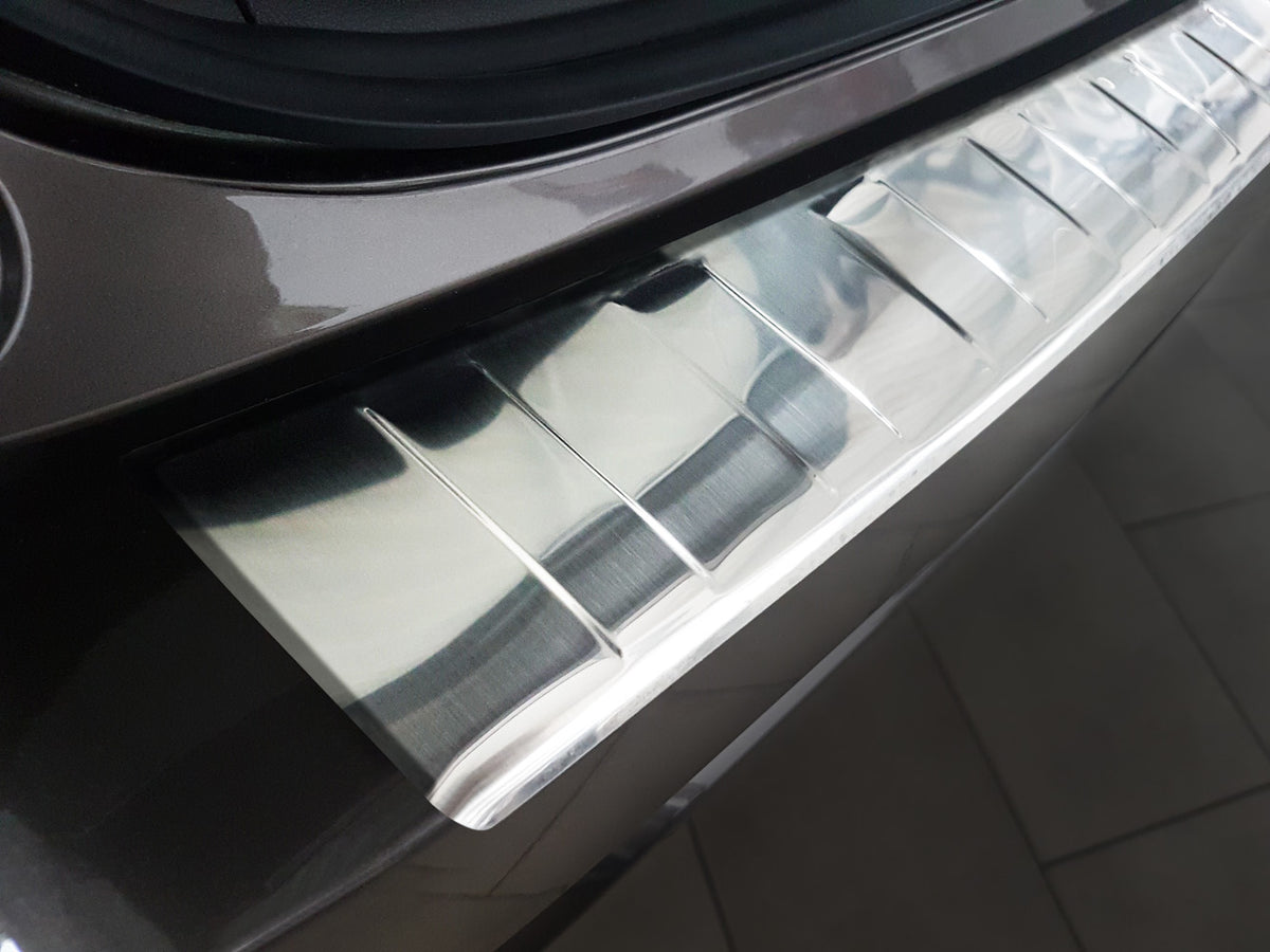Bakfangerbeskytter Mitsubishi ASX I (2016-2019) – Rustfritt stål - nærbilde