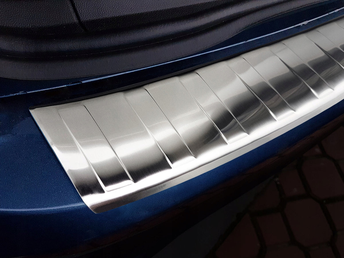 Bakfangerbeskytter Ford Focus IV 2018 Stasjonsvogn -> – Rustfritt stål - detaljer