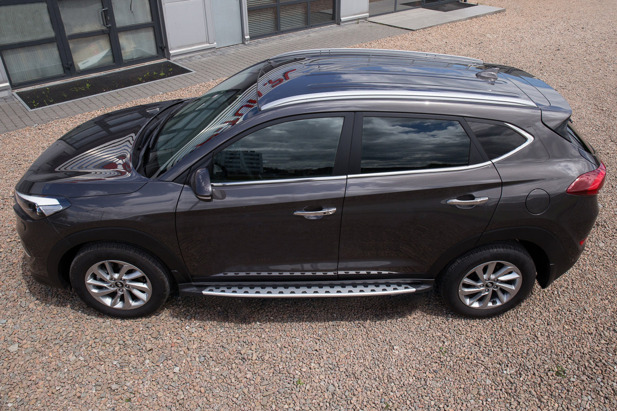 Stigtrinn Hyundai Tucson Ventshield (2015-2020) - nærbilde