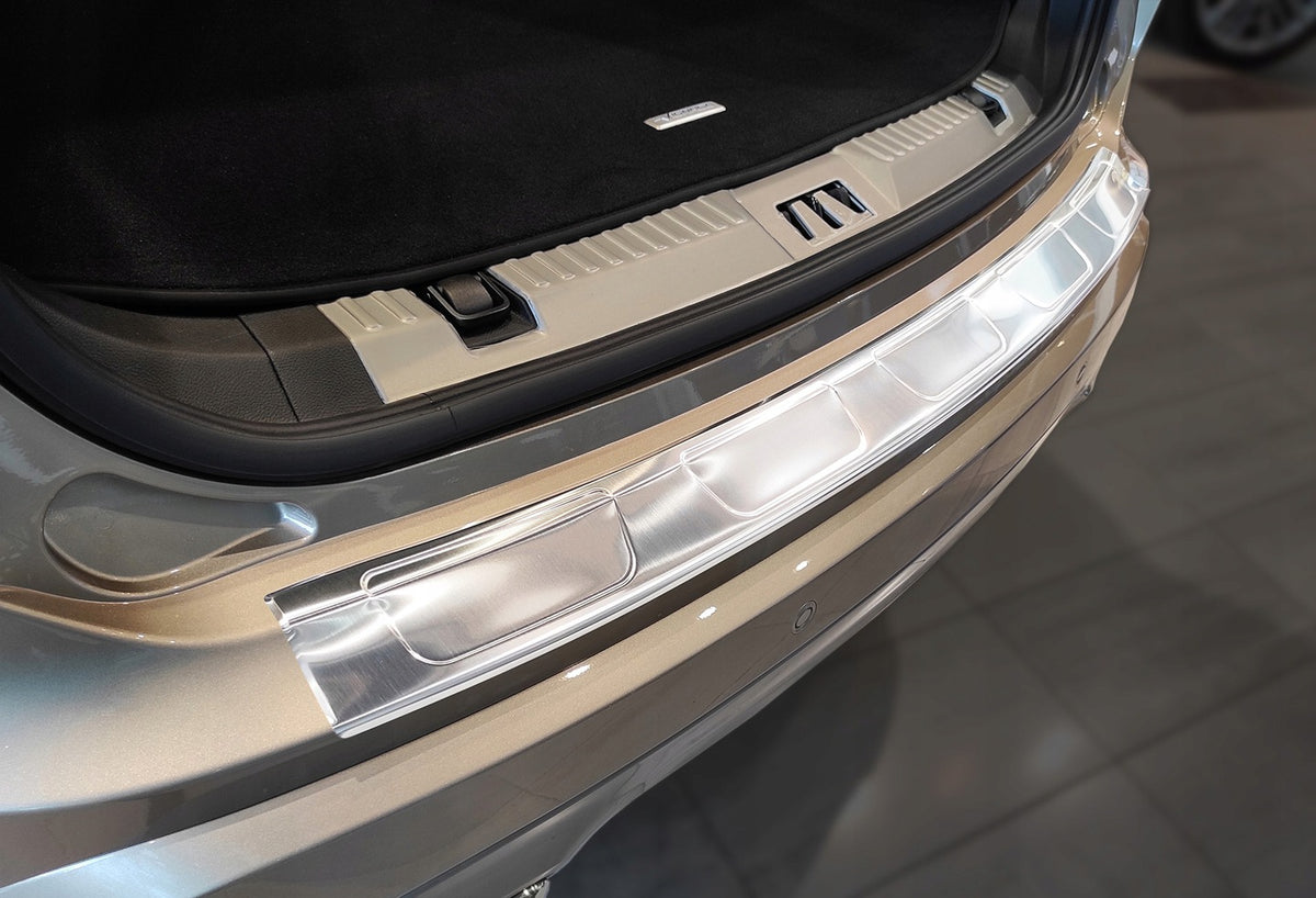 Avisa bakfangerbeskytter til Ford Edge II Facelift – enkel 3M-montering