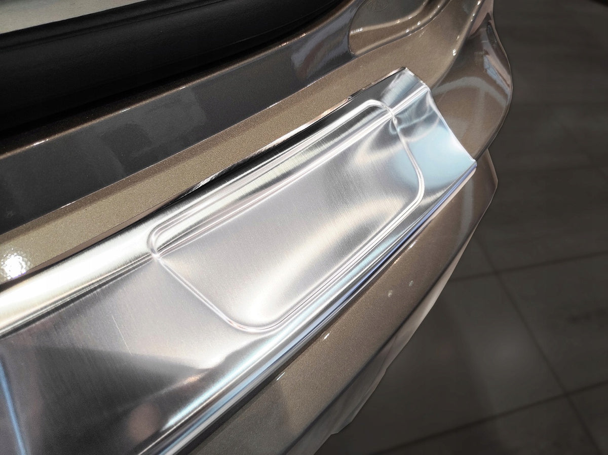 Bakfangerbeskytter Ford Edge II Facelift (2018-) – Rustfritt stål - detaljer
