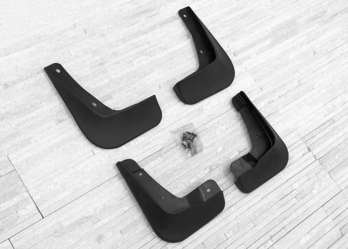 Ven-Tuning skvettlapp til Mitsubishi LANCER VIII – beskyttelse mot smuss