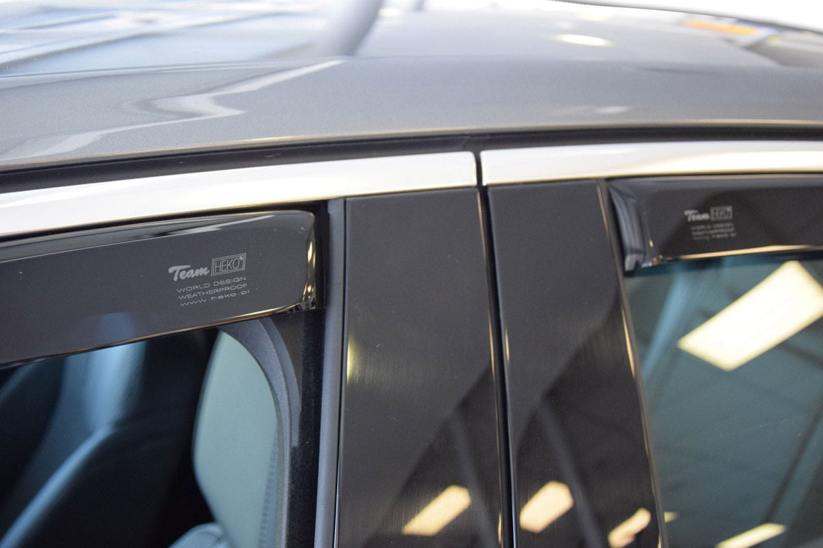 Vindavviser Opel Insignia B Hatchback (2017-2022) – PMMA Plexi - nærbilde