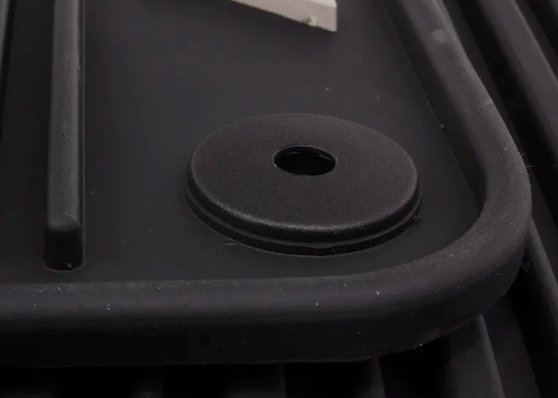 Gulvmatter Audi A4 (B6 / B7) – Gummi / TPE | VAG OEM - nærbilde