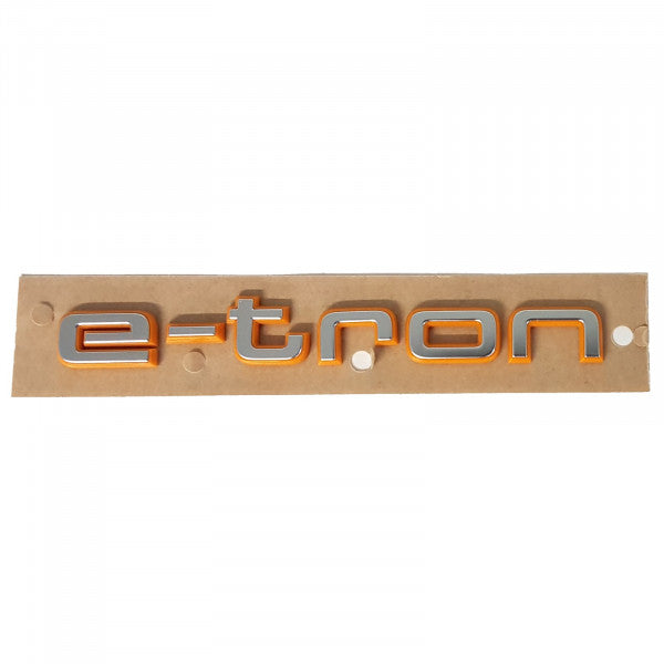Emblem/logo til Audi e-tron Aluminium standard i aluminium utførelse for fendermontering