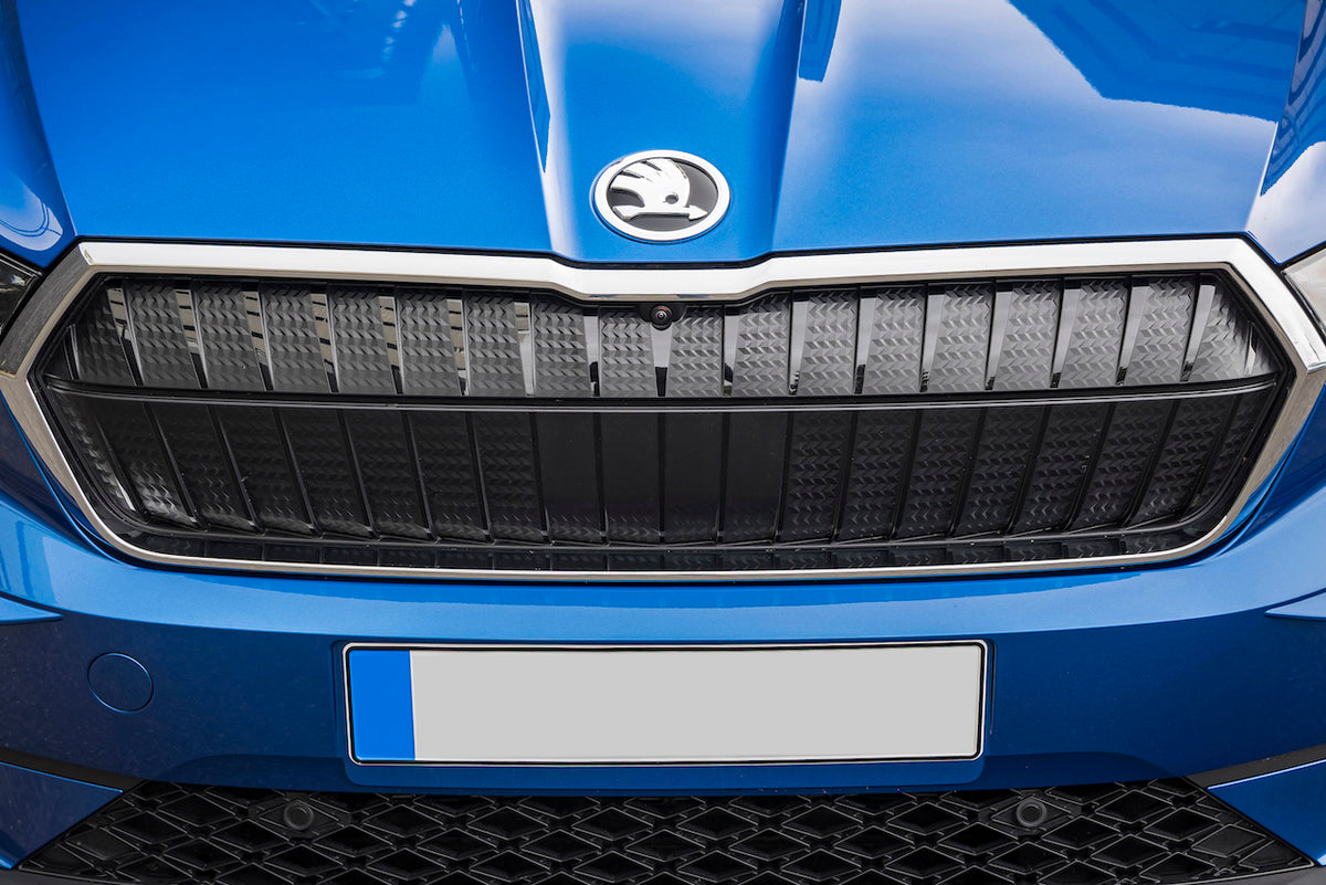 Emblem Skoda Enyaq iV > Panser - sett bakfra