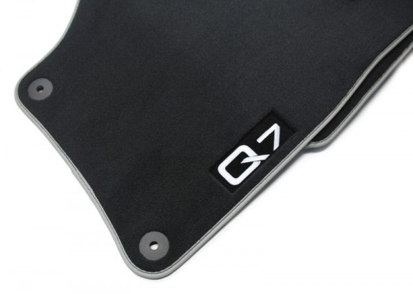 Stoffmatter til Audi Q7 4L (2005–2015) – originale VAG OEM tekstilmatter i høy kvalitet