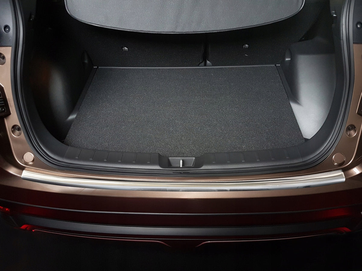 Avisa bakfangerbeskytter til Mitsubishi Eclipse Cross – sølv børstet finish