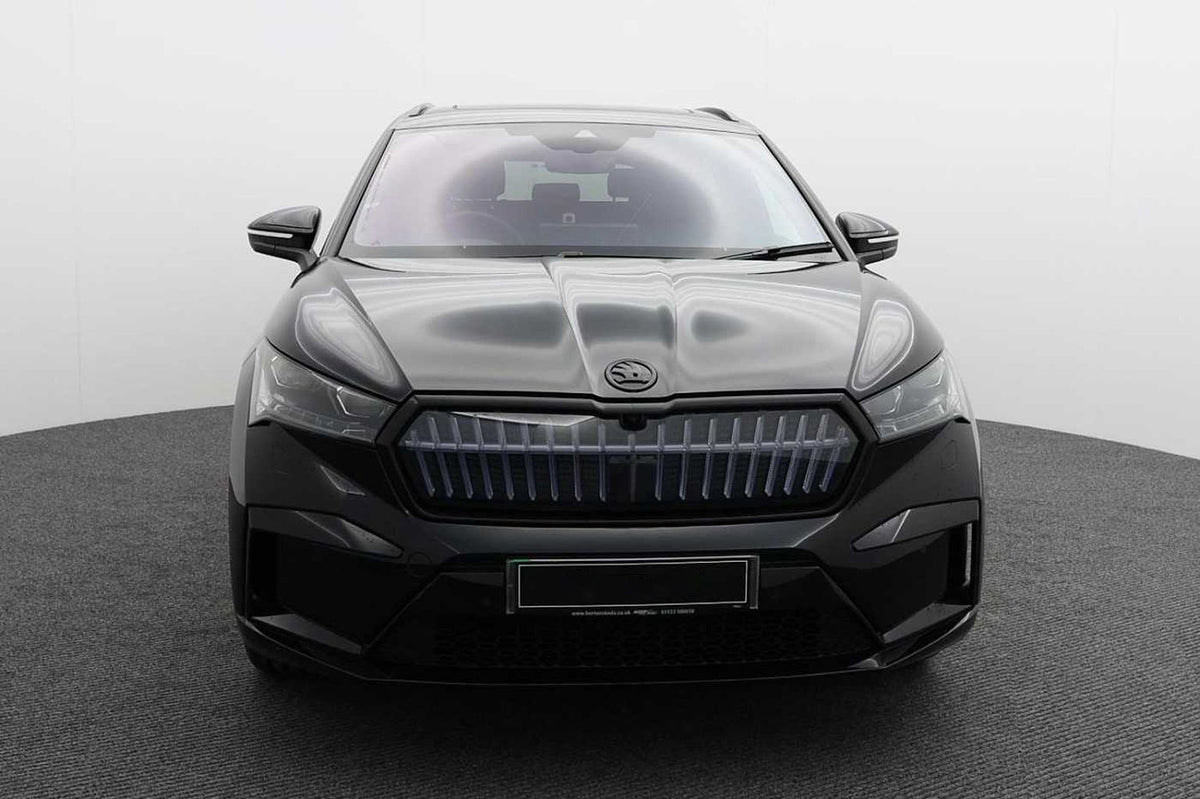 Emblem Skoda Enyaq iV > Monte Carlo Panser Glossy Black - sett bakfra