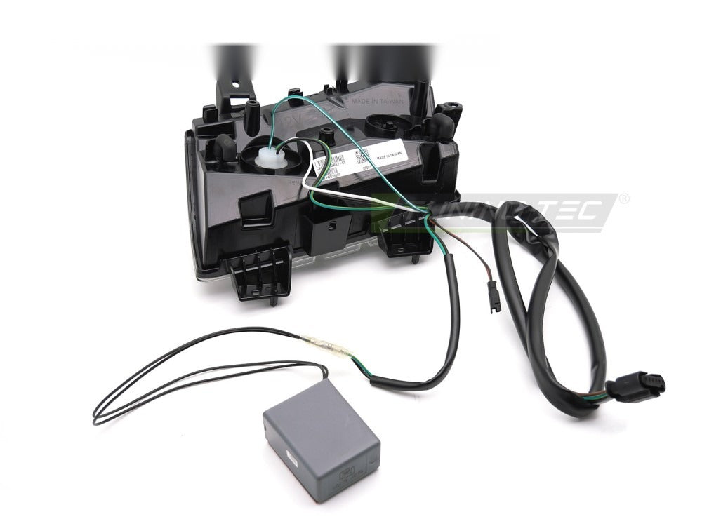 Frontblinklys Jeep Wrangler JL 18-23 med festedetaljer.