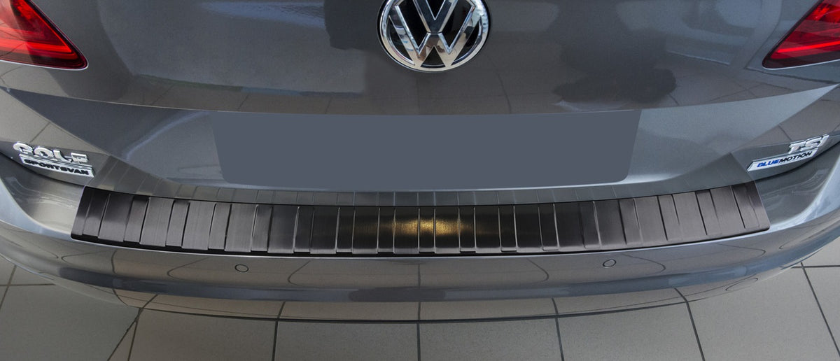 Avisa bakfangerbeskytter til Vw Golf Sportsvan – svart børstet