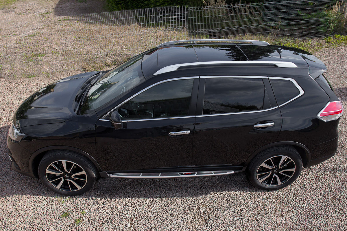 Stigtrinn Nissan X-Trail III (T32) Ventshield (2013-2021) - sett forfra