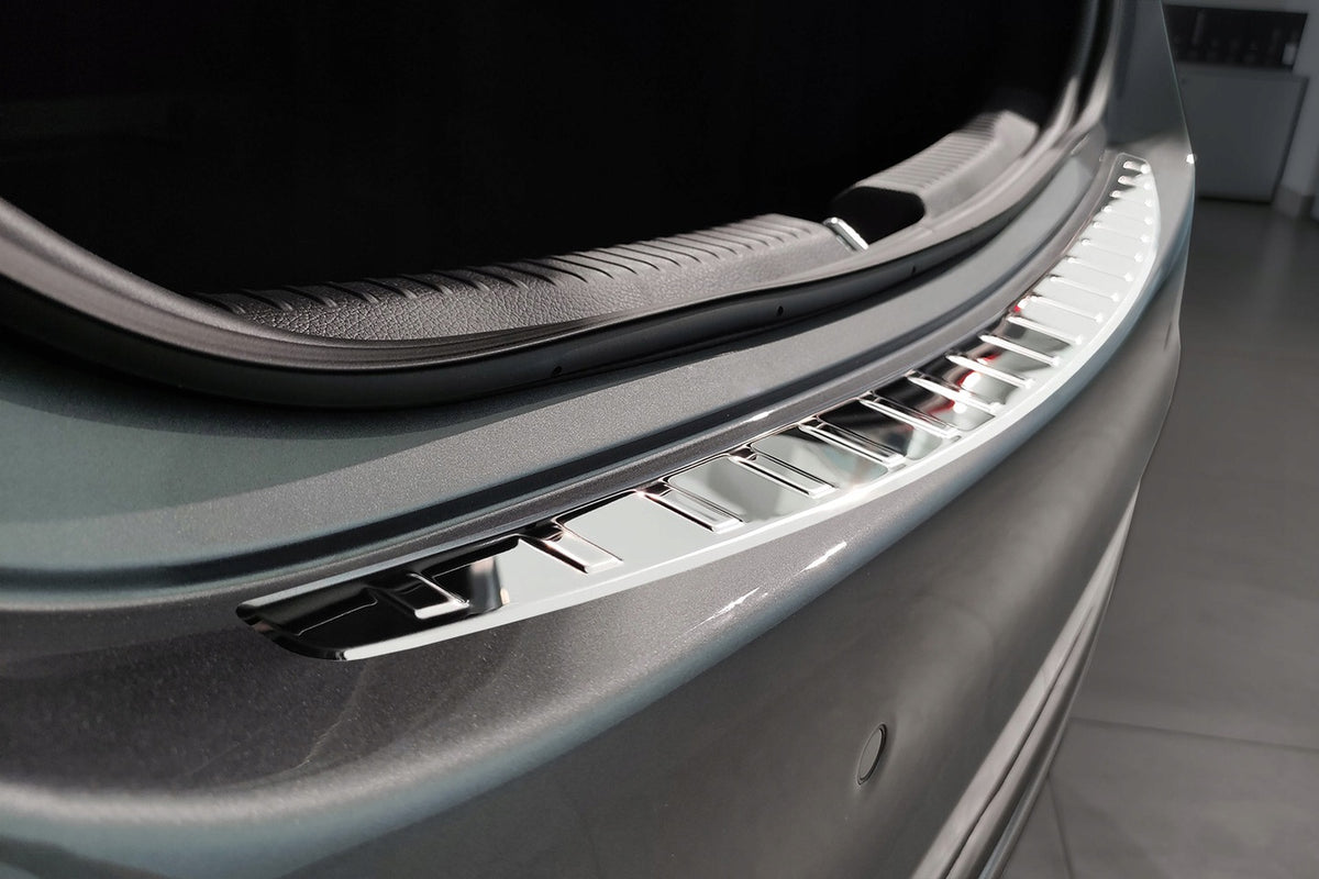 Avisa bakfangerbeskytter til Mercedes C-Class V (W206) – rustfritt stål
