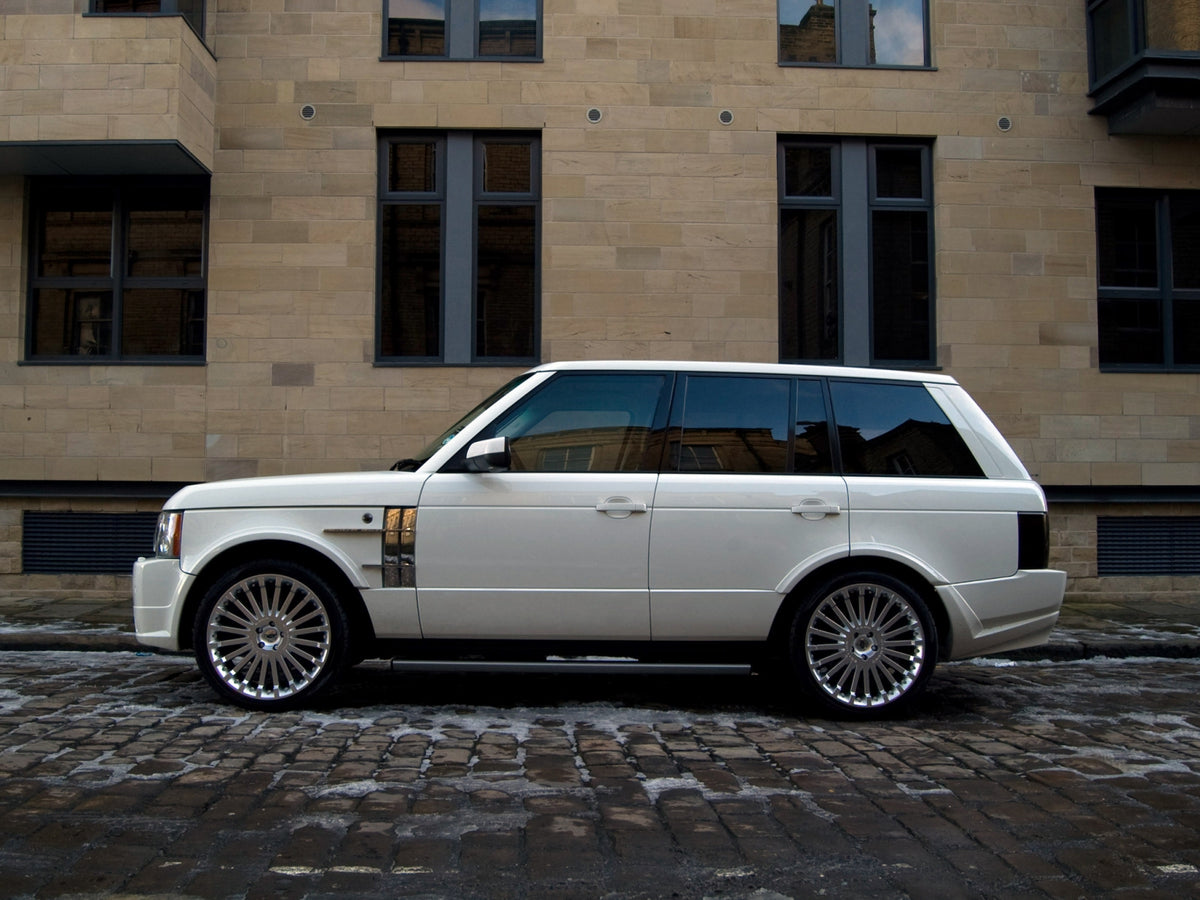 Takrails Ventshield til Land Rover Range Rover (L322) 2002-2012 i aluminium og ABS, enkel montering