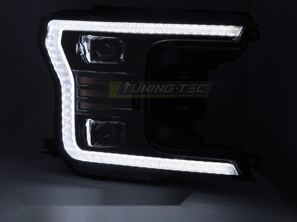 Frontlykter Ford F150 MK13 17-20 sett fra siden — profil synlig.