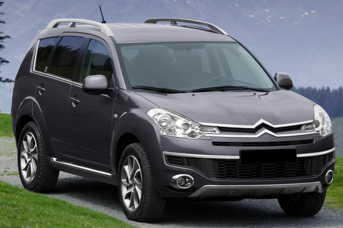 Ven-Tuning skvettlapp til Citroen C-Crosser – monteringssett inkludert