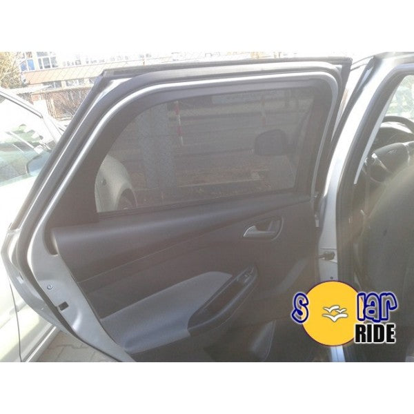 Solskjerm Ford Focus Stasjonsvogn III (2010-2019) (4 stk) - sett bakfra