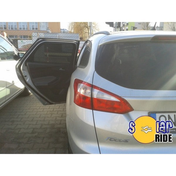 Solskjerm Ford Focus Stasjonsvogn III (2010-2019) (4 stk) - sett forfra