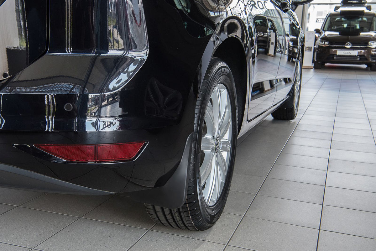 Ven-Tuning skvettlapp til Vw Touran II – fram- og bakhjul montering