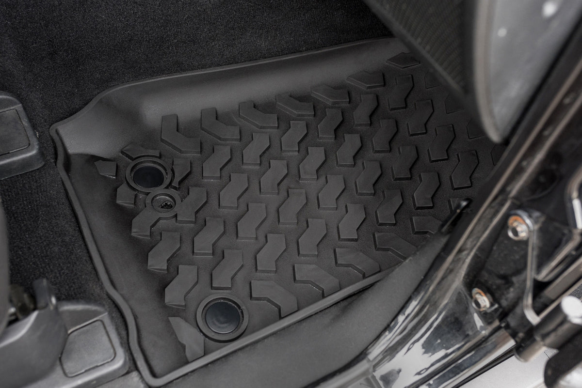 Ven-Tuning gulvmatter til Jeep Wrangler JK – slitesterkt TPE-materiale