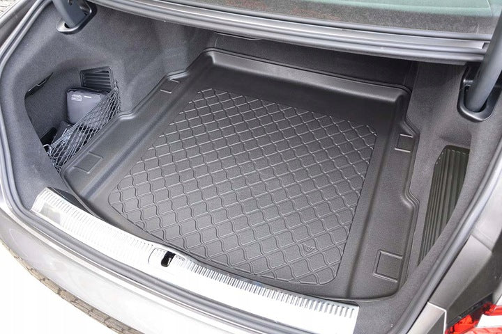 Aristar bagasjeromsmatte til Audi A8 / S8 D5 – svart-satin matt