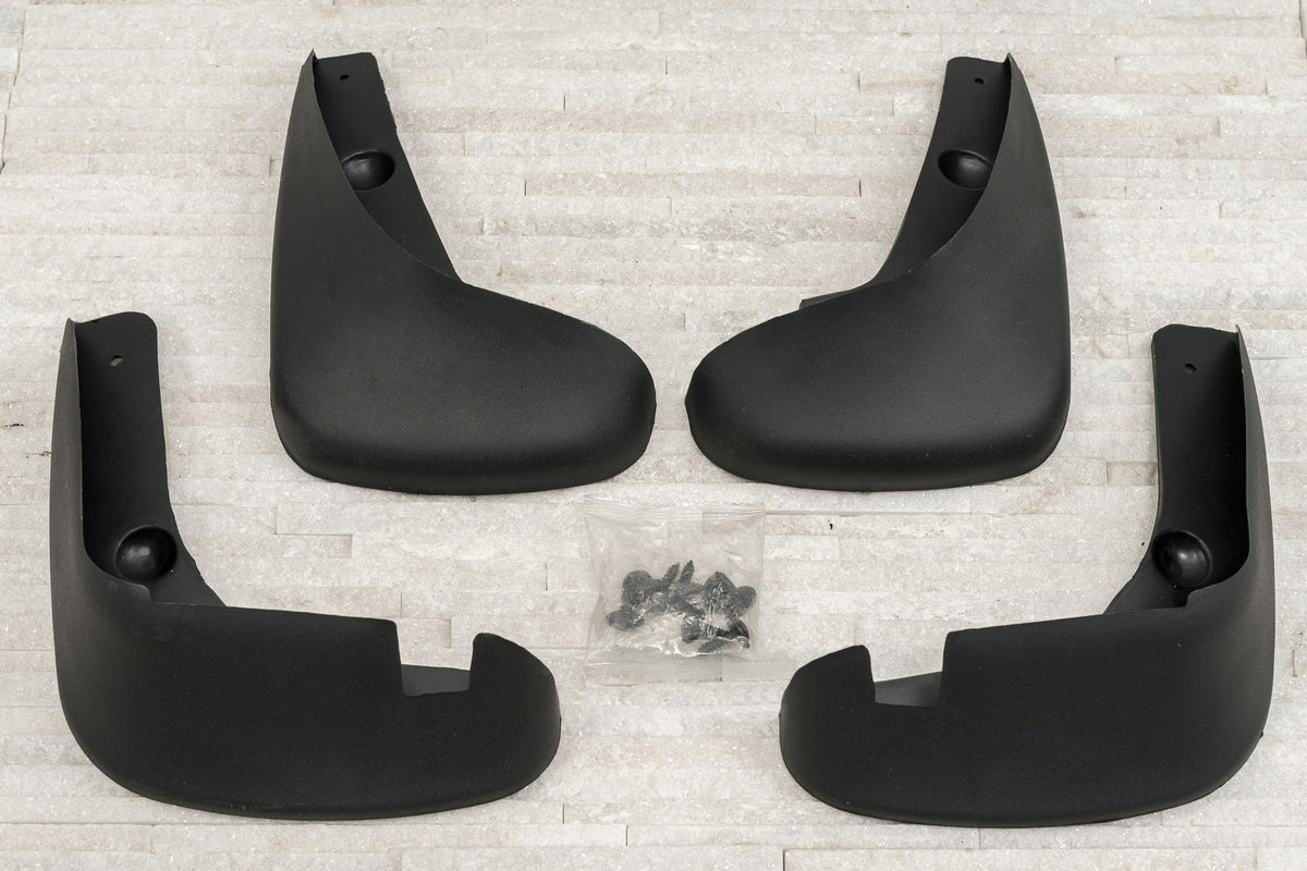 Ven-Tuning skvettlapp til Suzuki SWIFT IV – ABS-plast
