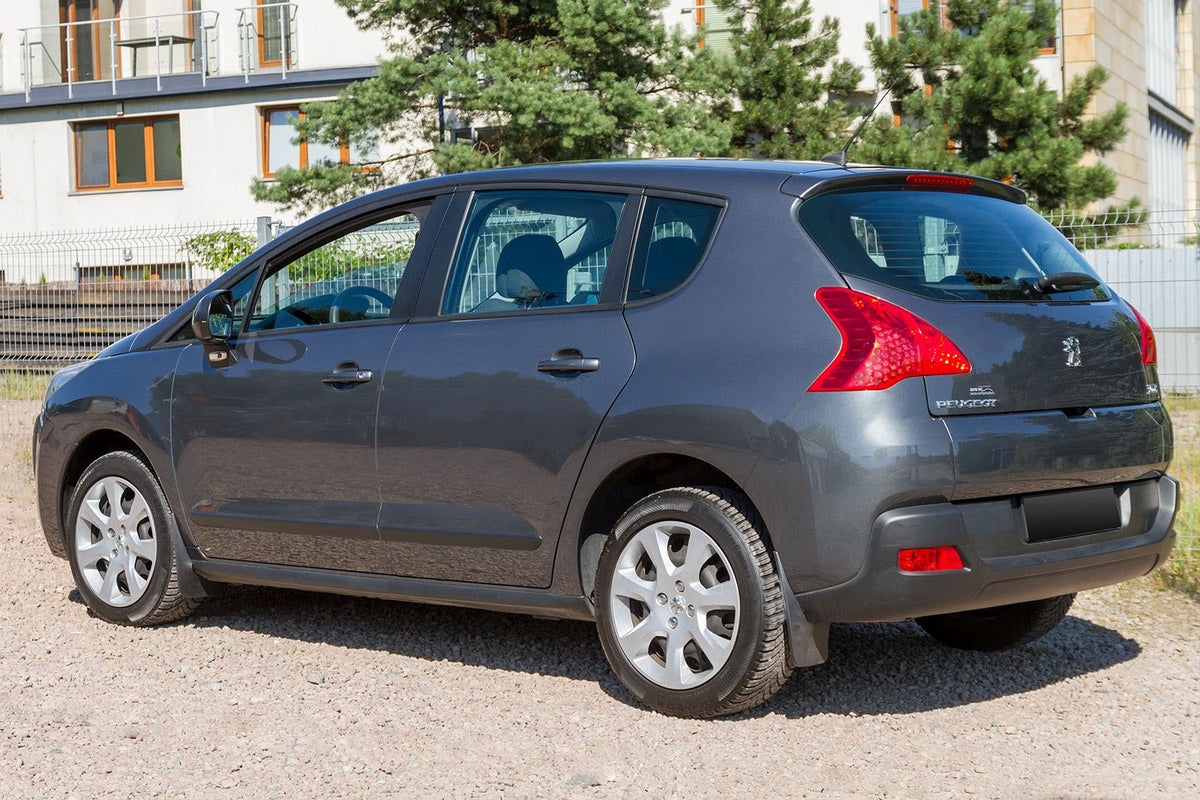 Ven-Tuning skvettlapp til Peugeot 3008 I – komplett monteringssett