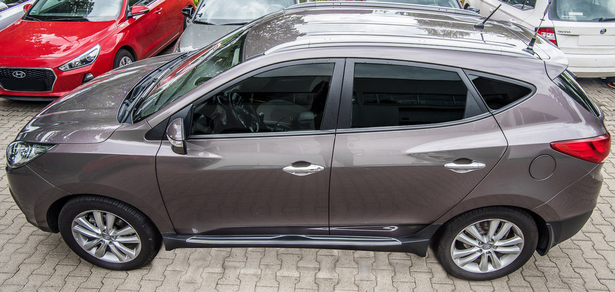 Stigtrinn Hyundai ix35 Ventshield (2010-2015) - sett forfra