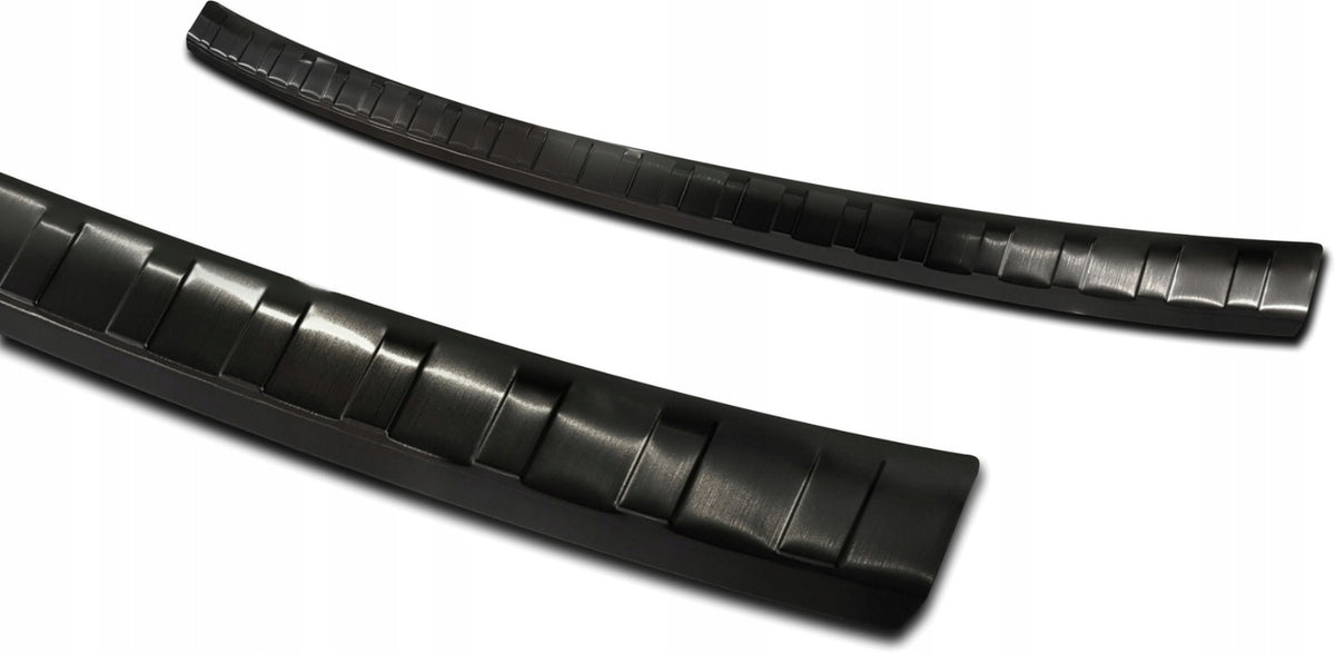 Bakfangerbeskytter Vw Golf VIII / Black Edition (2019-) – Rustfritt stål - detaljer