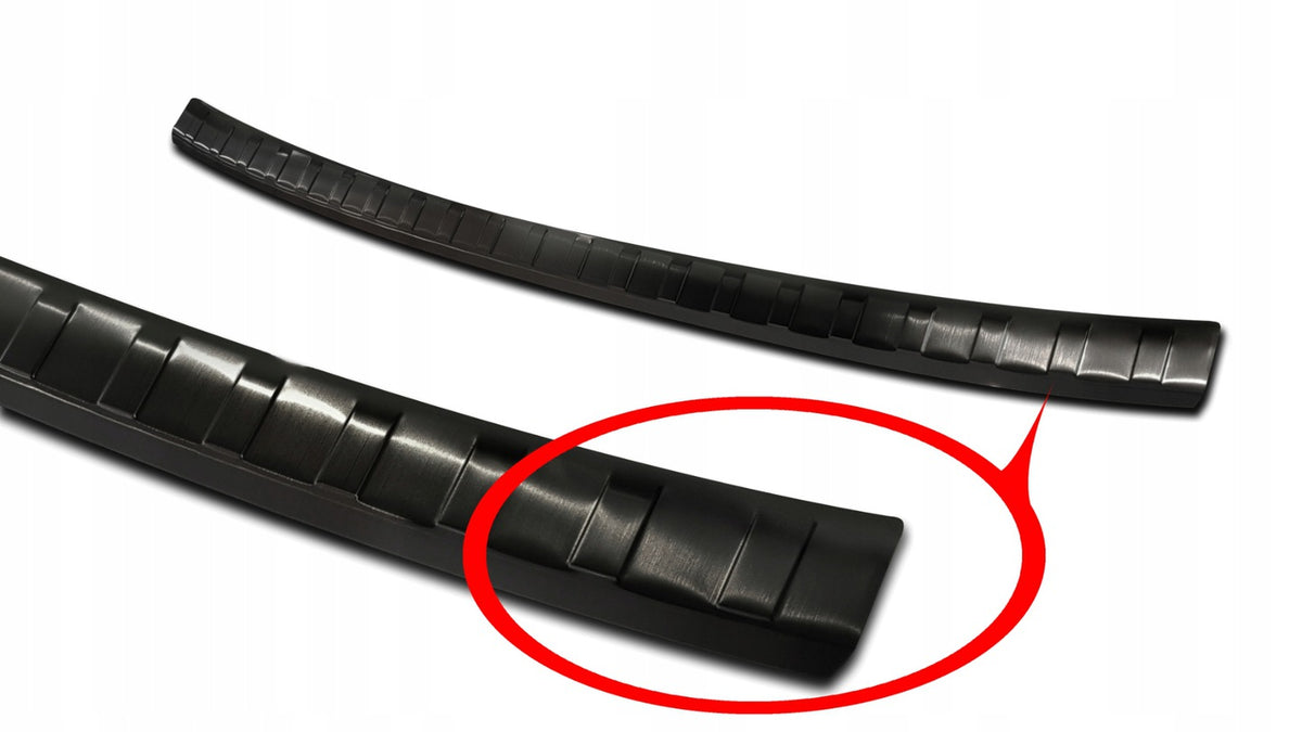 Bakfangerbeskytter Vw Golf VIII / Black Edition (2019-) – Rustfritt stål - nærbilde