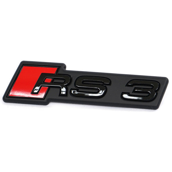 Emblem/logo til Audi RS3 (8Y) > Black Glossy / Red i svart blank og rød, original Audi-del for front grill