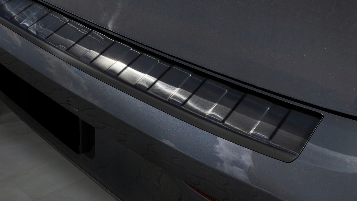 Avisa bakfangerbeskytter til Vw Golf VIII / Black Edition – enkel 3M-montering