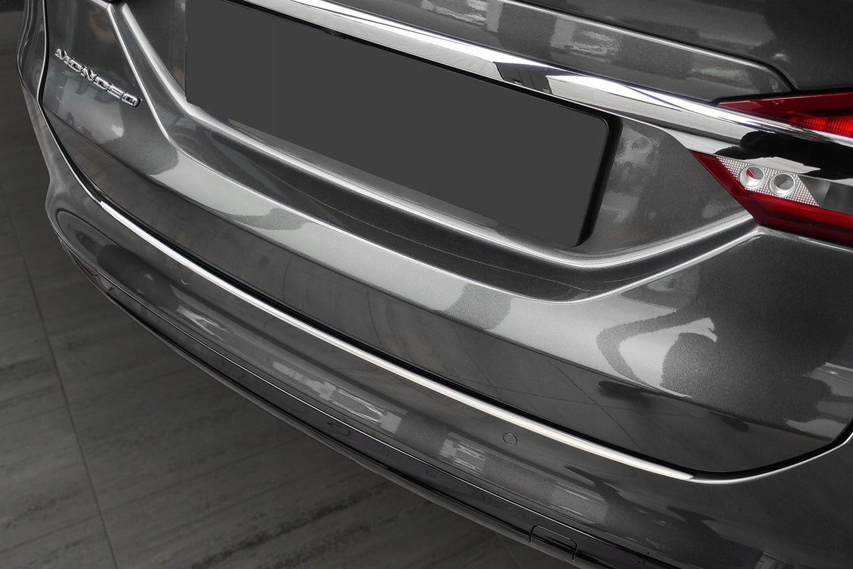 Bakfangerbeskytter Ford Mondeo V (2014-2022) – Rustfritt stål - detaljer