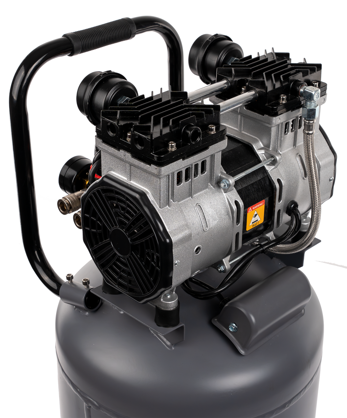 Kompressor Tagred TA3396 sett forfra med to manometre og trykkregulator
