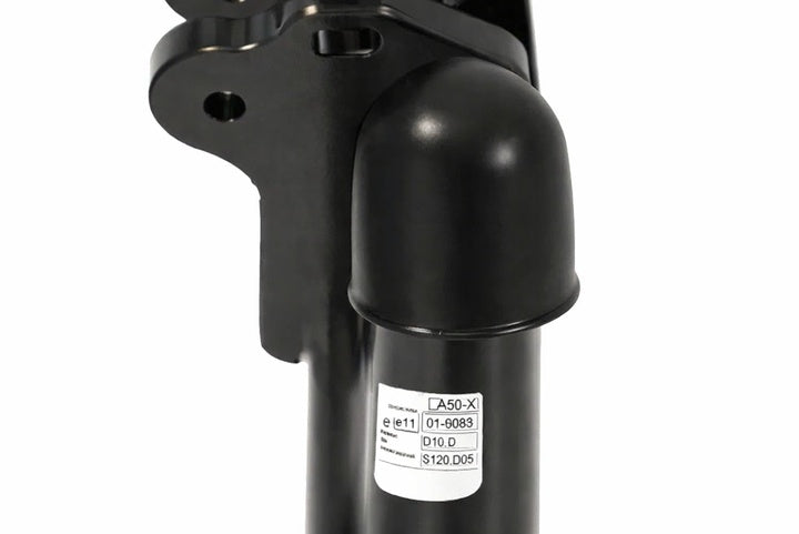 Komplett Brink tilhengerfeste til Renault Clio II med synlig godkjenningsmerking e5 00-1068