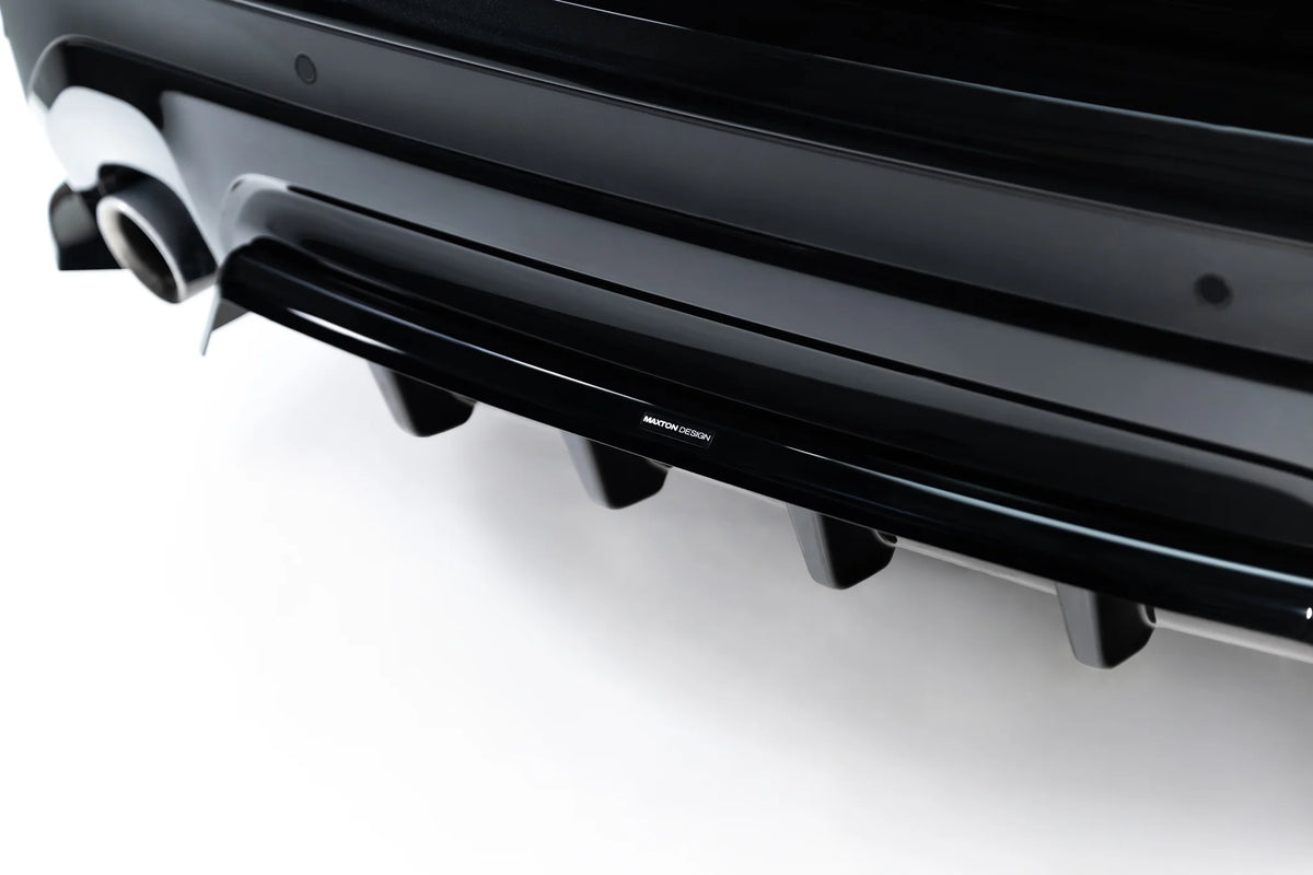Bakre diffuser til BMW X3 G01 i Gloss Black sett fra siden