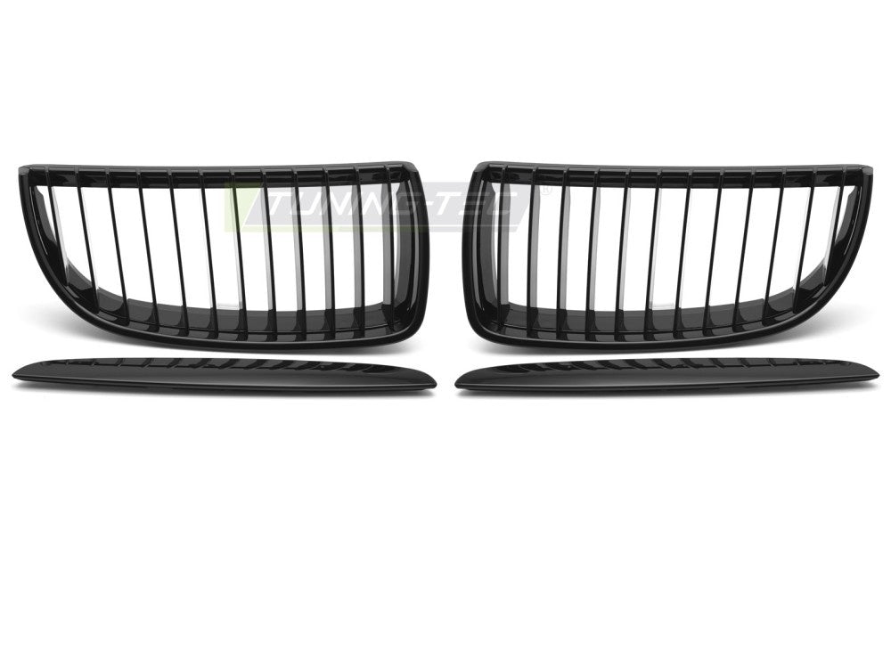 Glossy black grill montert på BMW E90 E91 front