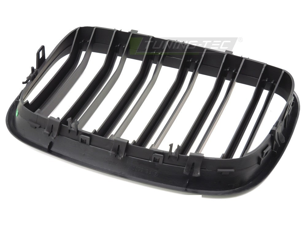 Grill double bar matt svart til BMW X6 E71 – sett fra siden