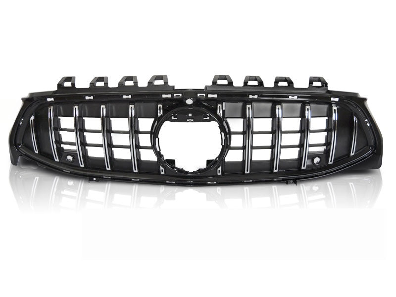 Mercedes CLA W118 sport-grill med krom og svart finish nĂ¦rbilde