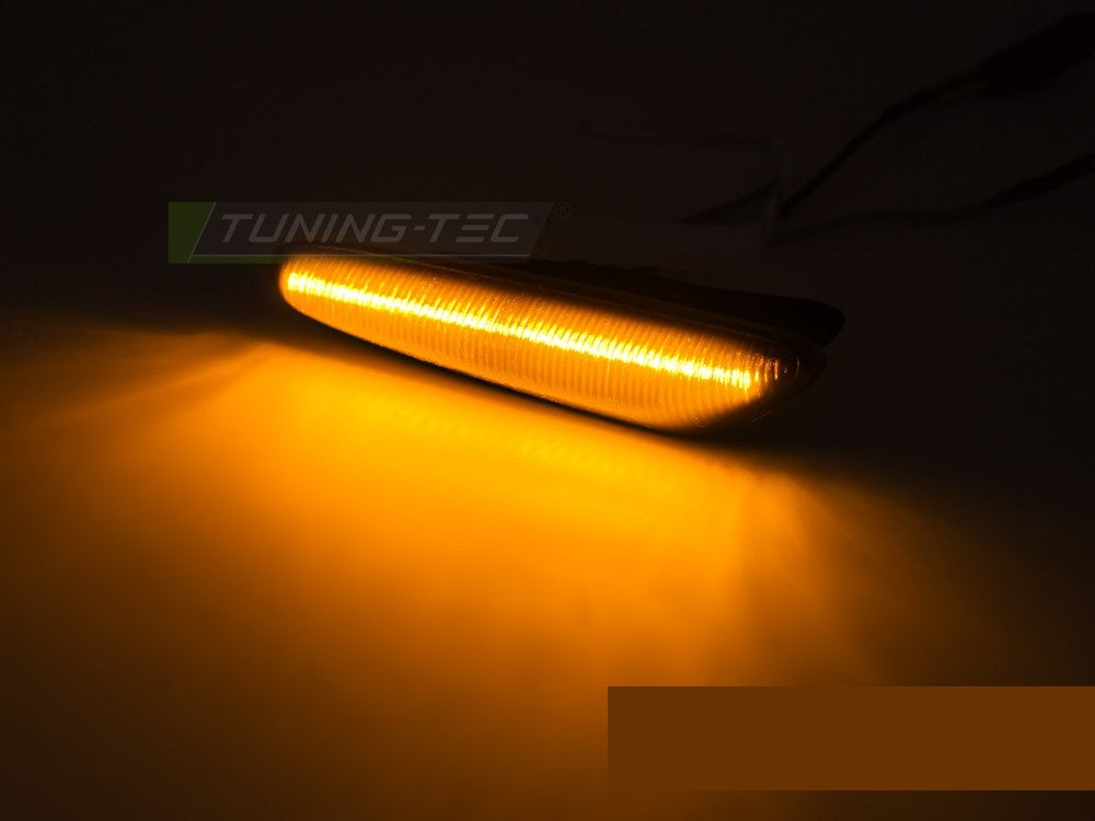 Sideblinklys med smoke-glass og LED for BMW E60 montert på forskjerm