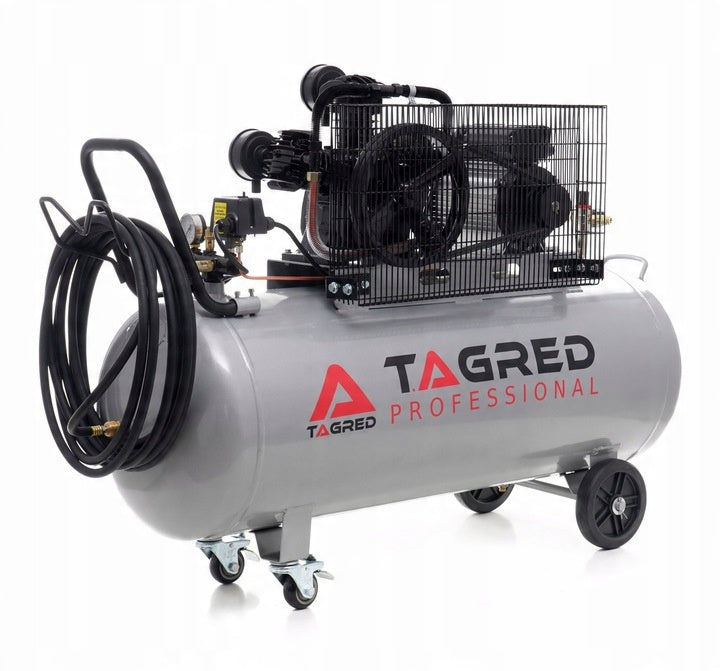 Kompressor Tagred TA326B sett fra siden med store transporthjul