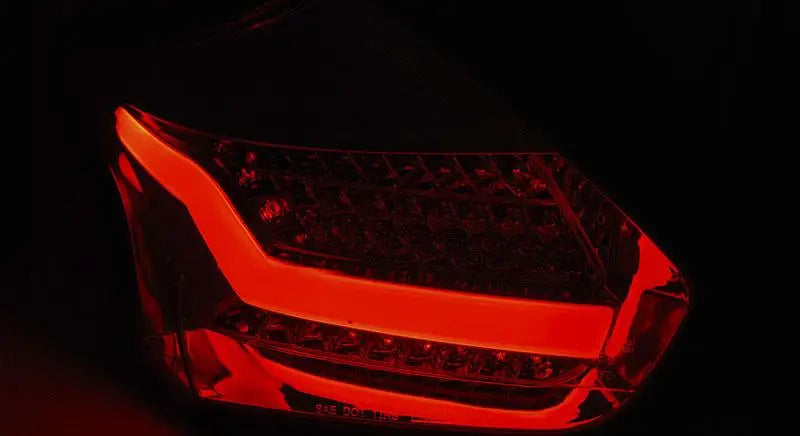 Baklykter Ford Focus 3 15-  Hatchback Red White SEQ Led  | Nomax.no🥇_2