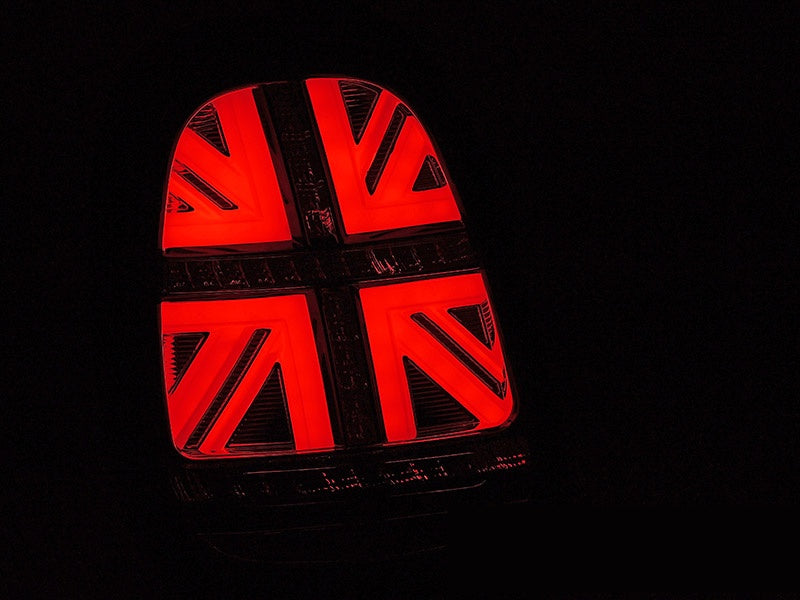 Baklykter Mini Cooper F55 F57 LED dynamisk blinklys rĂ¸d hvit montert