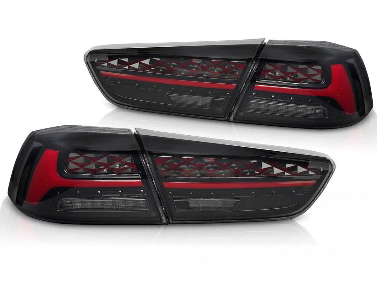 LED-baklykter rød til Mitsubishi Lancer 8 Sedan 2008–2016 sett bakfra