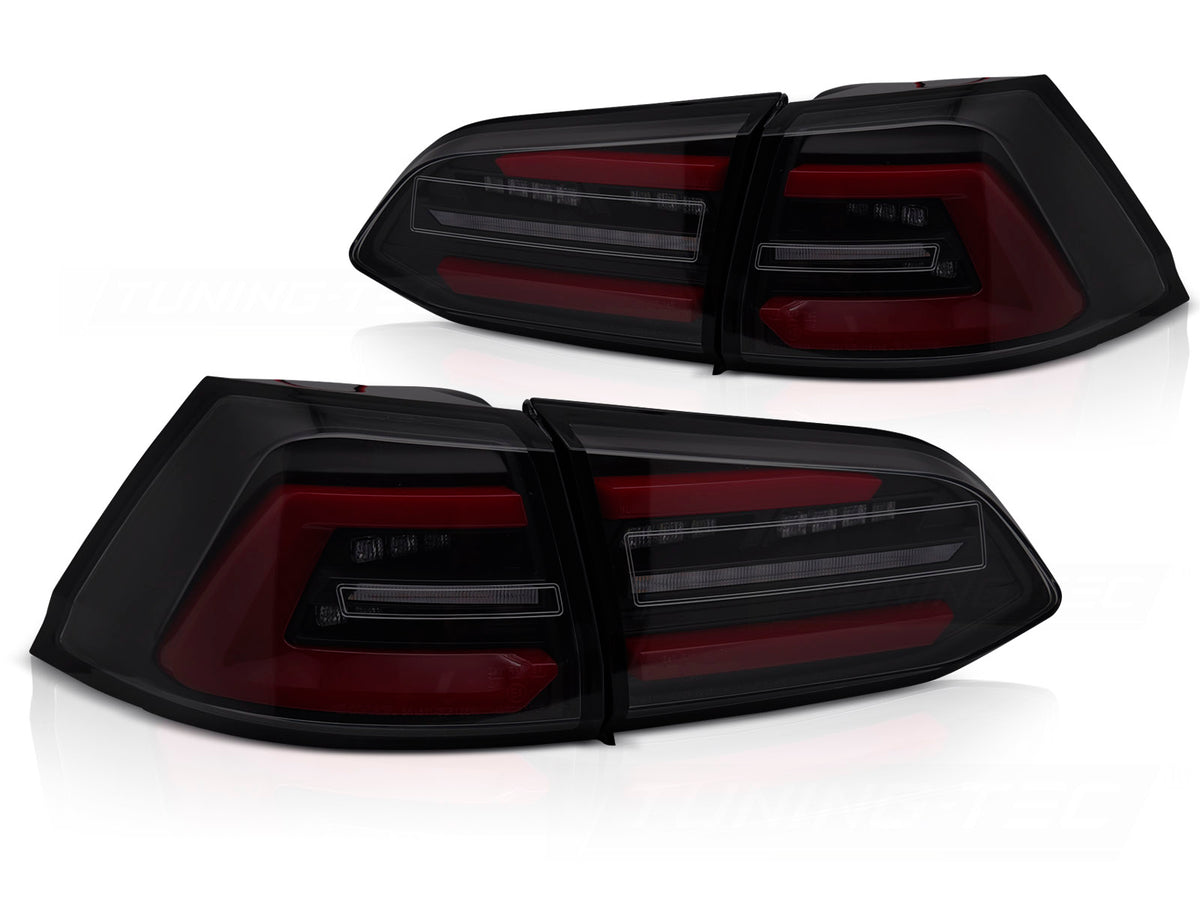 LED baklykter VW Golf 7 smoke svart med sekvensielle blinklys sett bakfra