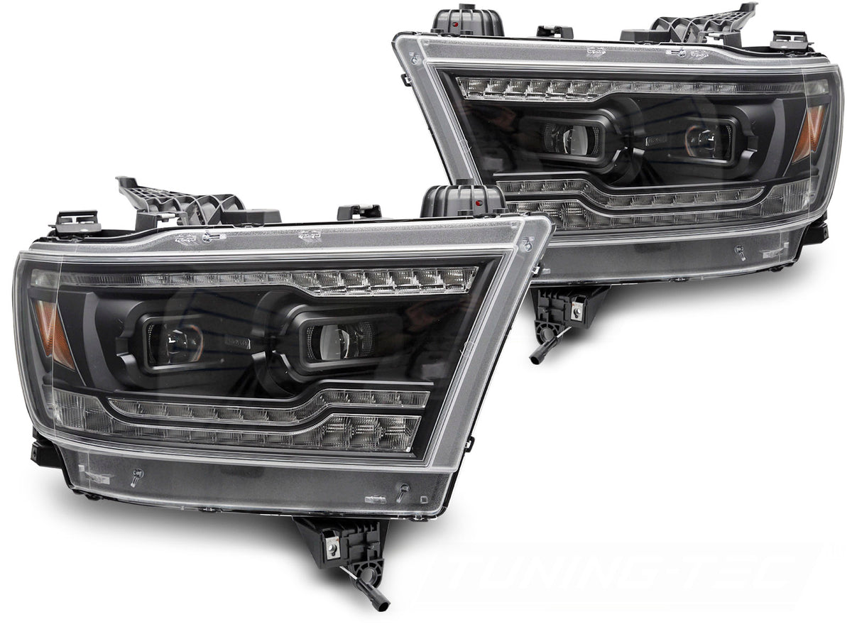 Frontlykter Dodge Ram 2019–2022 full LED svart hus sett forfra