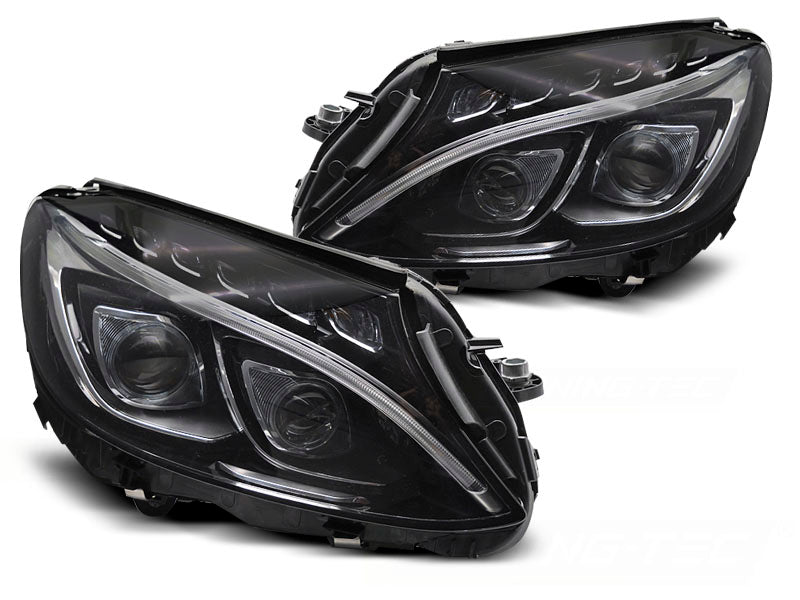 Frontlykter Mercedes C-Klasse W205 True DRL svart hus sett forfra