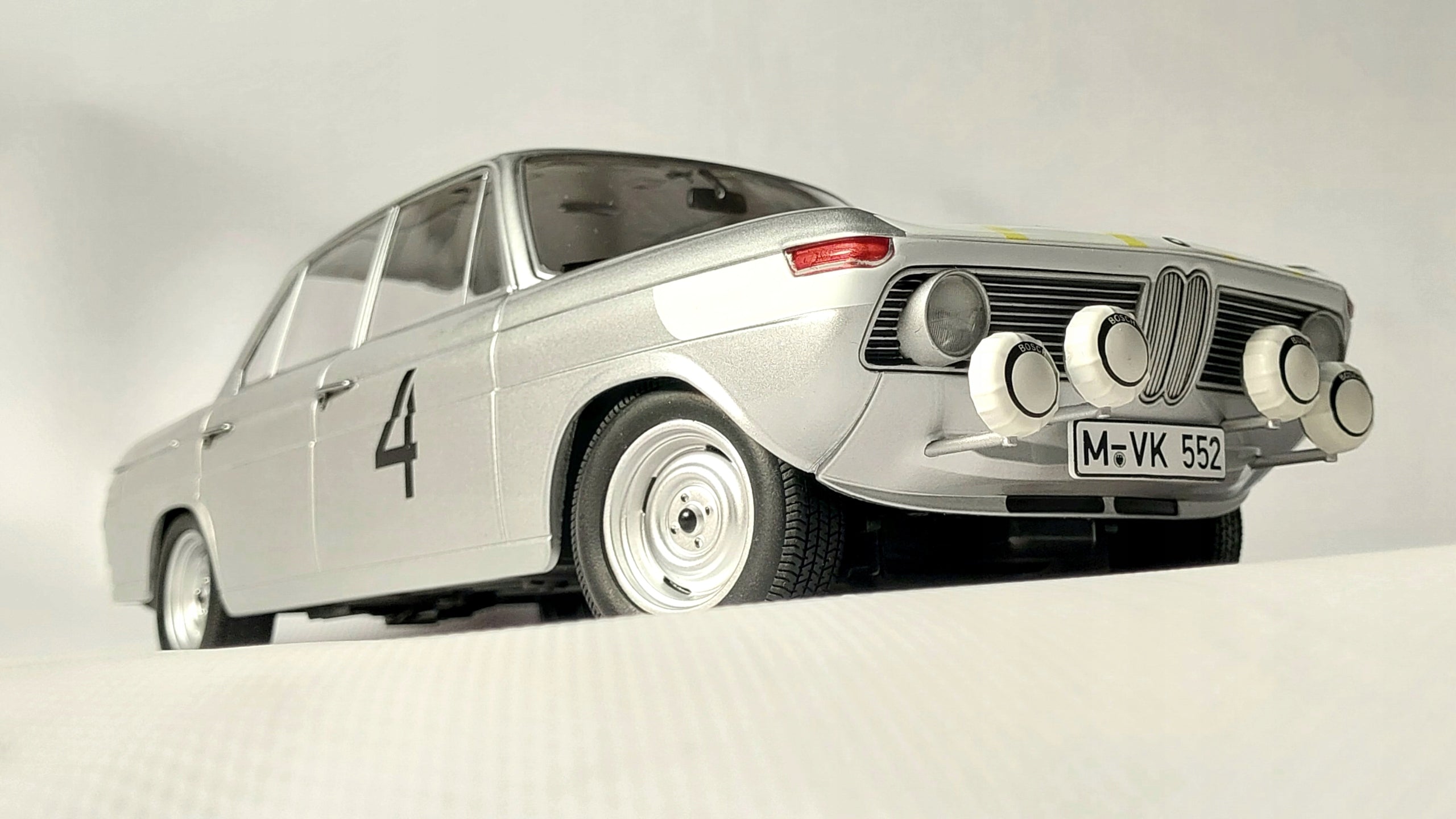 Miniatur 1965 Bmw 1800Ti Bristol Sølv 1:18