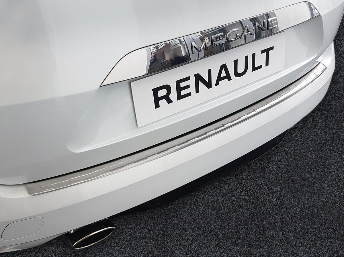 Avisa bakfangerbeskytter til Renault Megane IV Grandtour – 3M montering